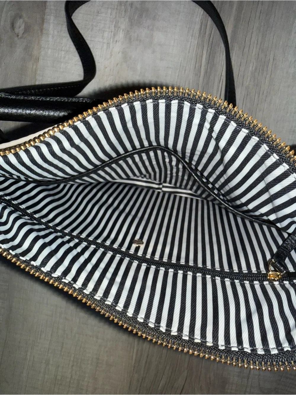 kate spade Two-Tone Pebbled Leather Shoulder Bag in Ivory and Black